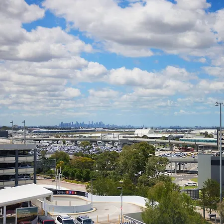 Parkroyal Melbourne Airport Tullamarine Exterior photo