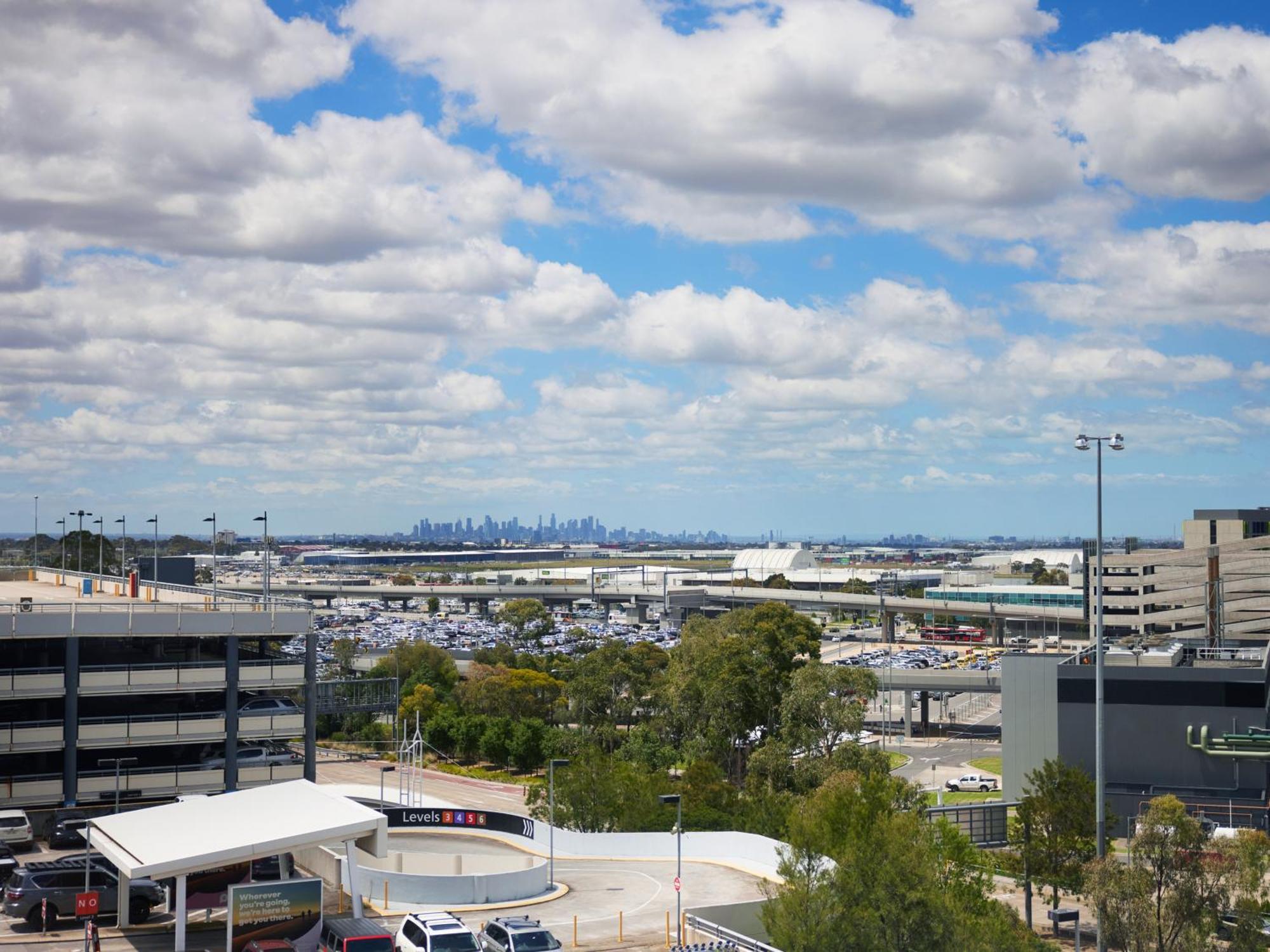 Parkroyal Melbourne Airport Hotel
